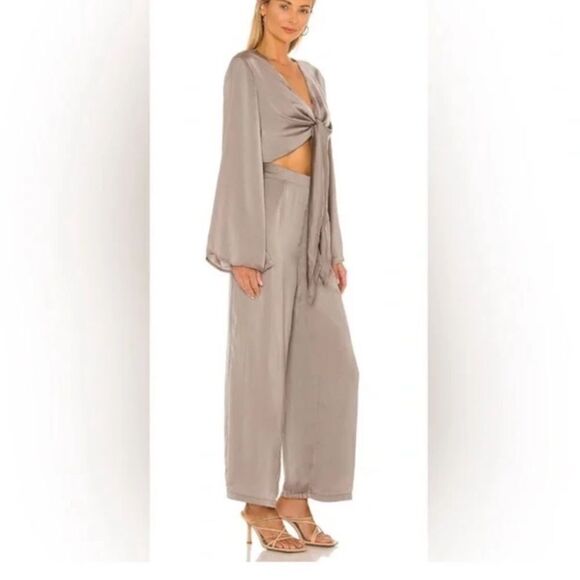 SNDYS x Revolve Olive Green Jumpsuit(Size 6) - Picture 2 of 7